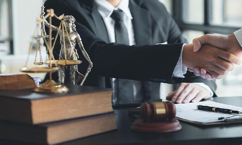 What to Consider for Hiring a Nashua Personal Injury Lawyer