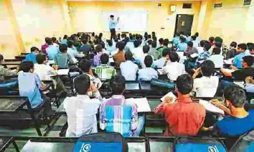 How To Get Government Lecturer Job?